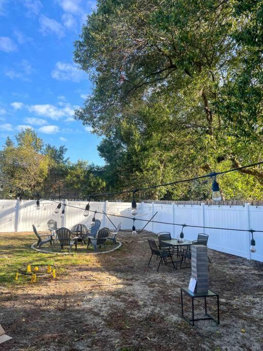 Vila House Of Manatees-Entire House With Yard, Fire Pit, Dog Friendly Crystal River Exteriér fotografie